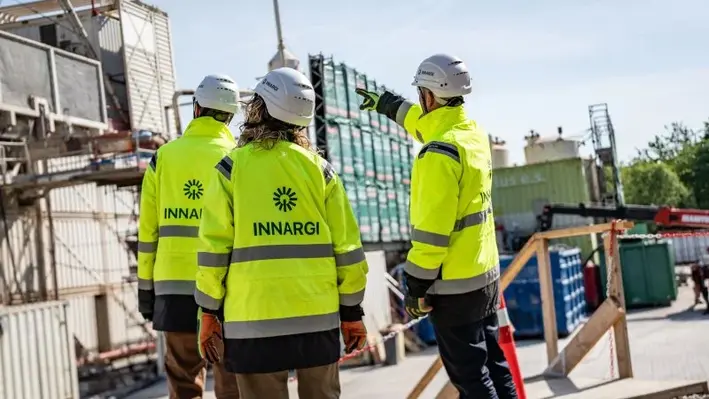 Innargi gule veste 220524 3.jpg 1